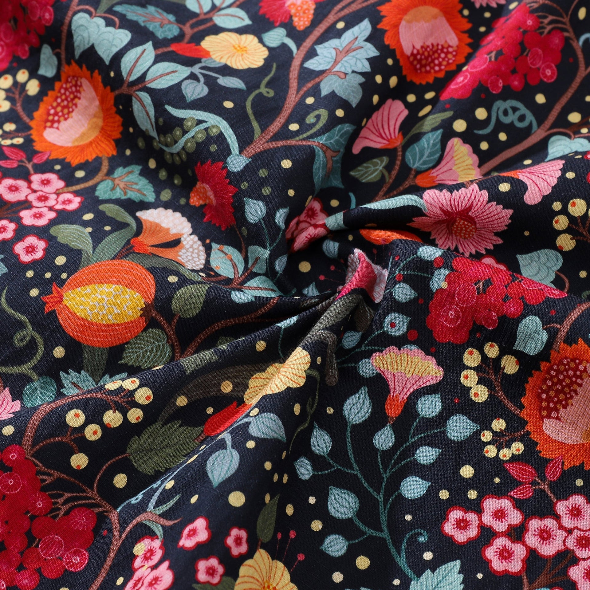 1960s Vintage Flower Garden Print Cotton Hawaiian Aloha Shirt