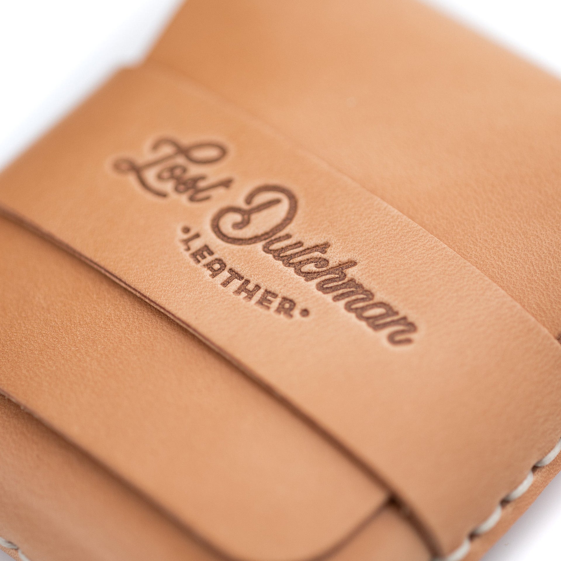 The Big Finn Minimalist Leather Card Holder Wallet in Russet