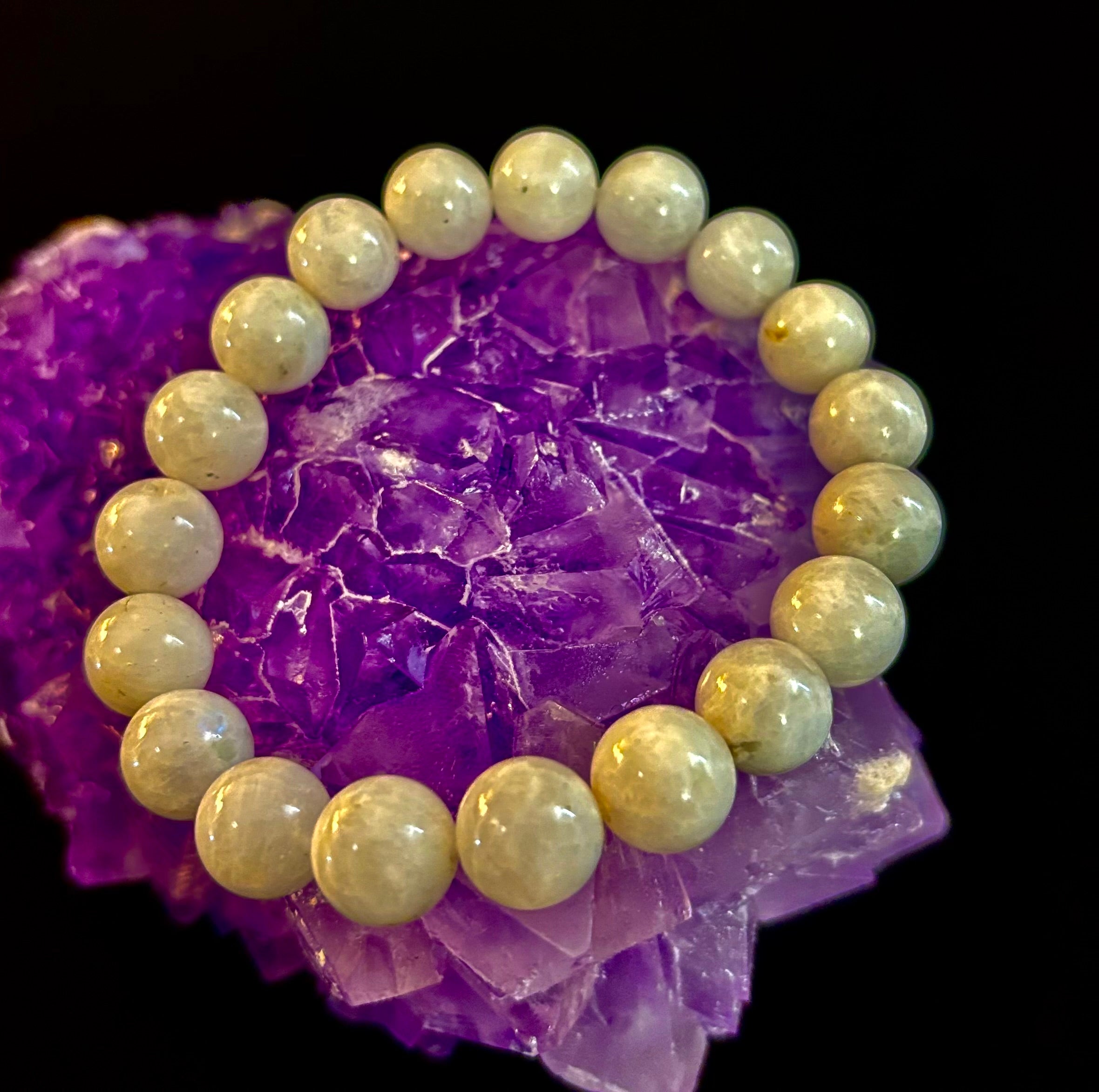 Reiki-Infused Rainbow Moonstone Power Bracelet – 10mm Beads (Medium Wrist)