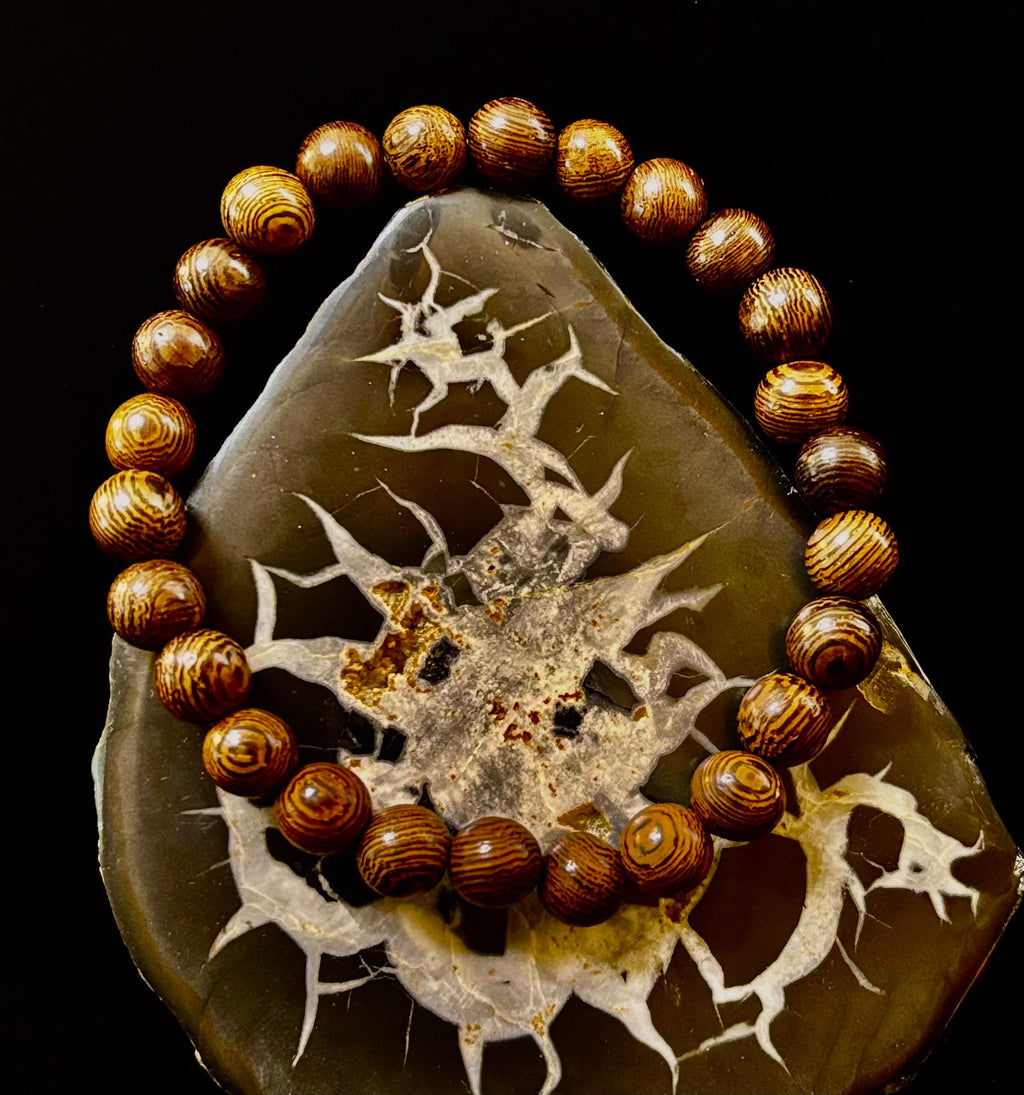 Barely There Wooden Bead Bracelet – Ultra-Lightweight Earth Style for Men (Large Wrists)