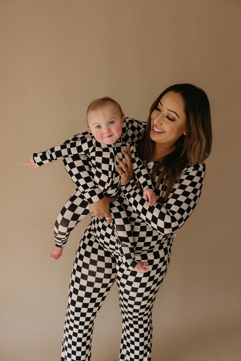 Women's Black Checkerboard Bamboo Pajamas - Long Sleeve