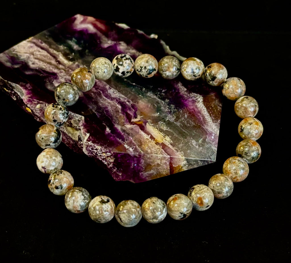 Yooperlite Grounding Bracelet – Natural UV Reactive Stone, 8mm Beads (Large Wrists)
