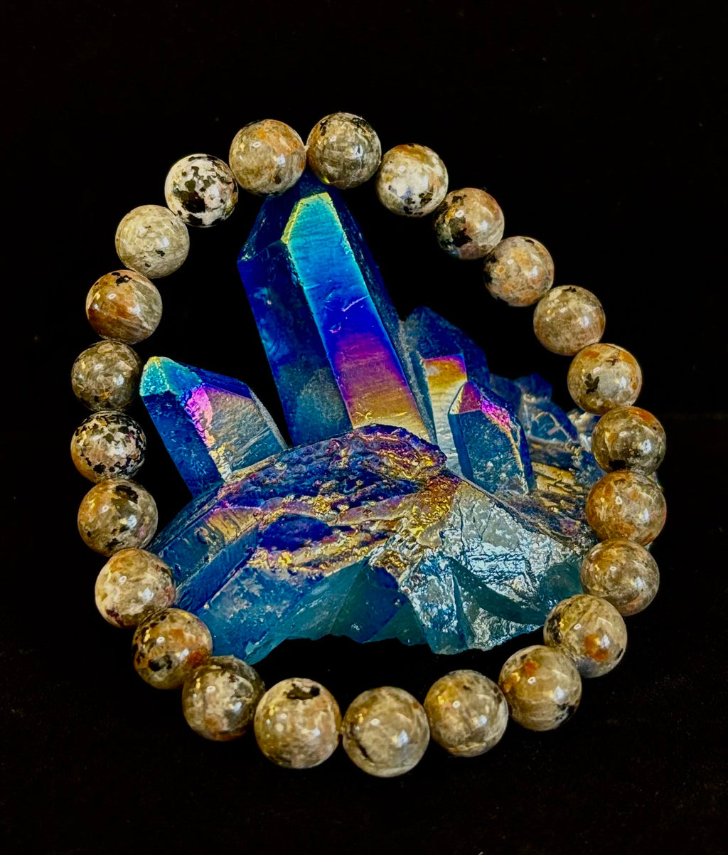 Yooperlite Grounding Bracelet – Natural UV Reactive Stone, 8mm Beads (Large Wrists)