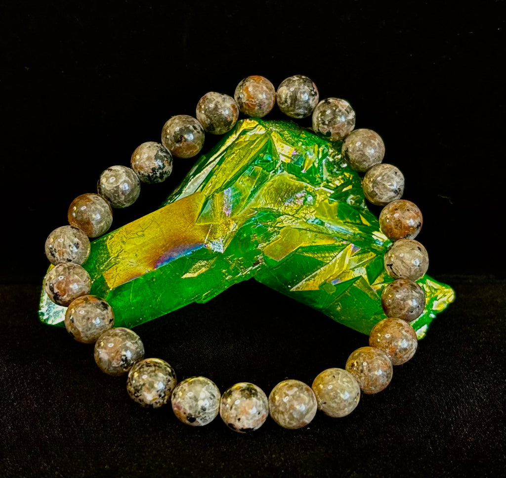 Yooperlite Grounding Bracelet – Natural UV Reactive Stone, 8mm Beads (Large Wrists)
