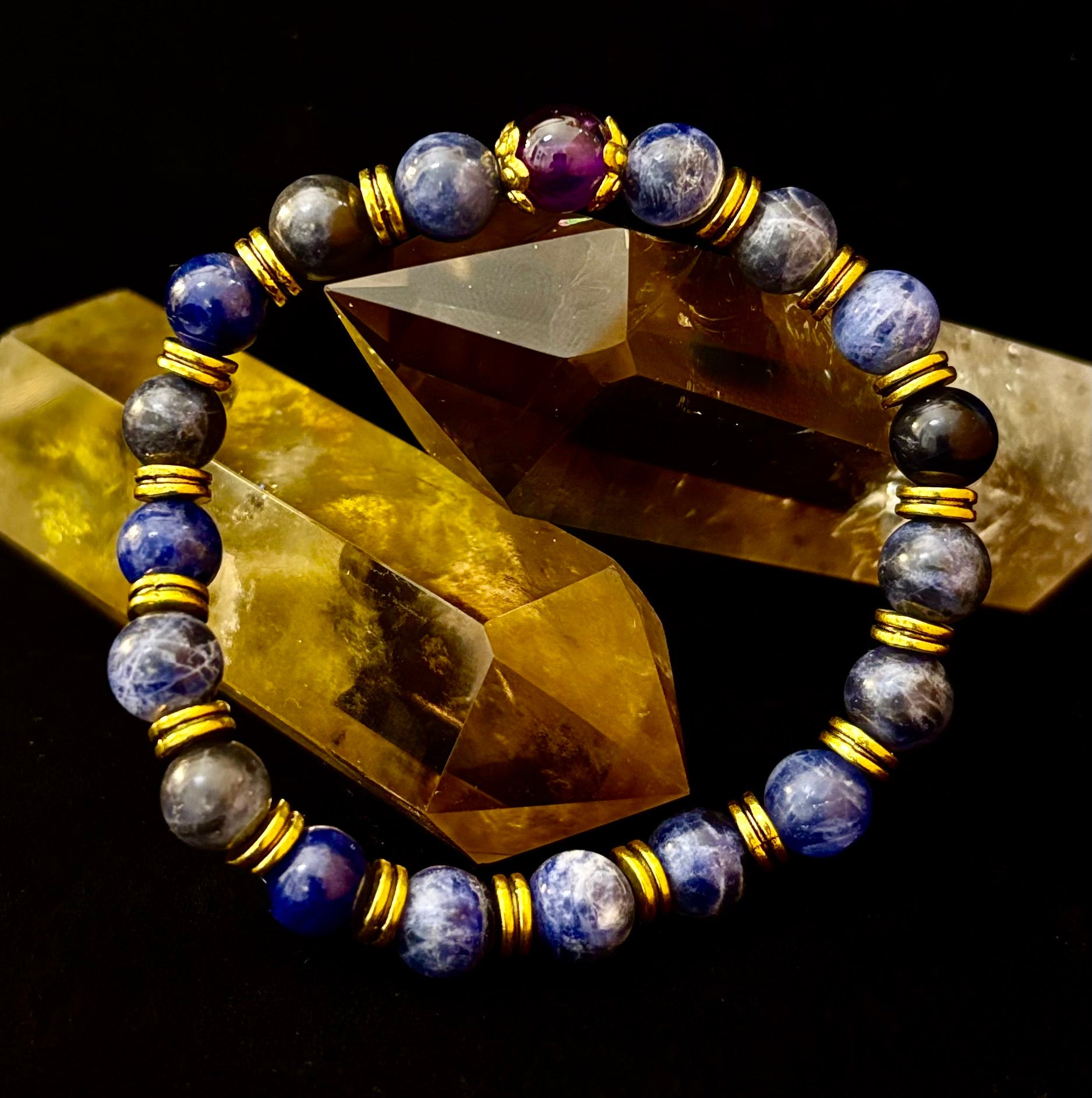 Reiki-Infused ANXIETY SUPPORT Bracelet – Sodalite & Amethyst with Gold Accents