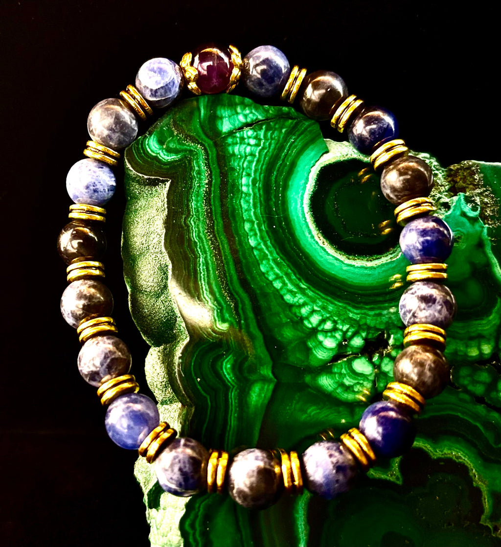 Reiki-Infused ANXIETY SUPPORT Bracelet – Sodalite & Amethyst with Gold Accents