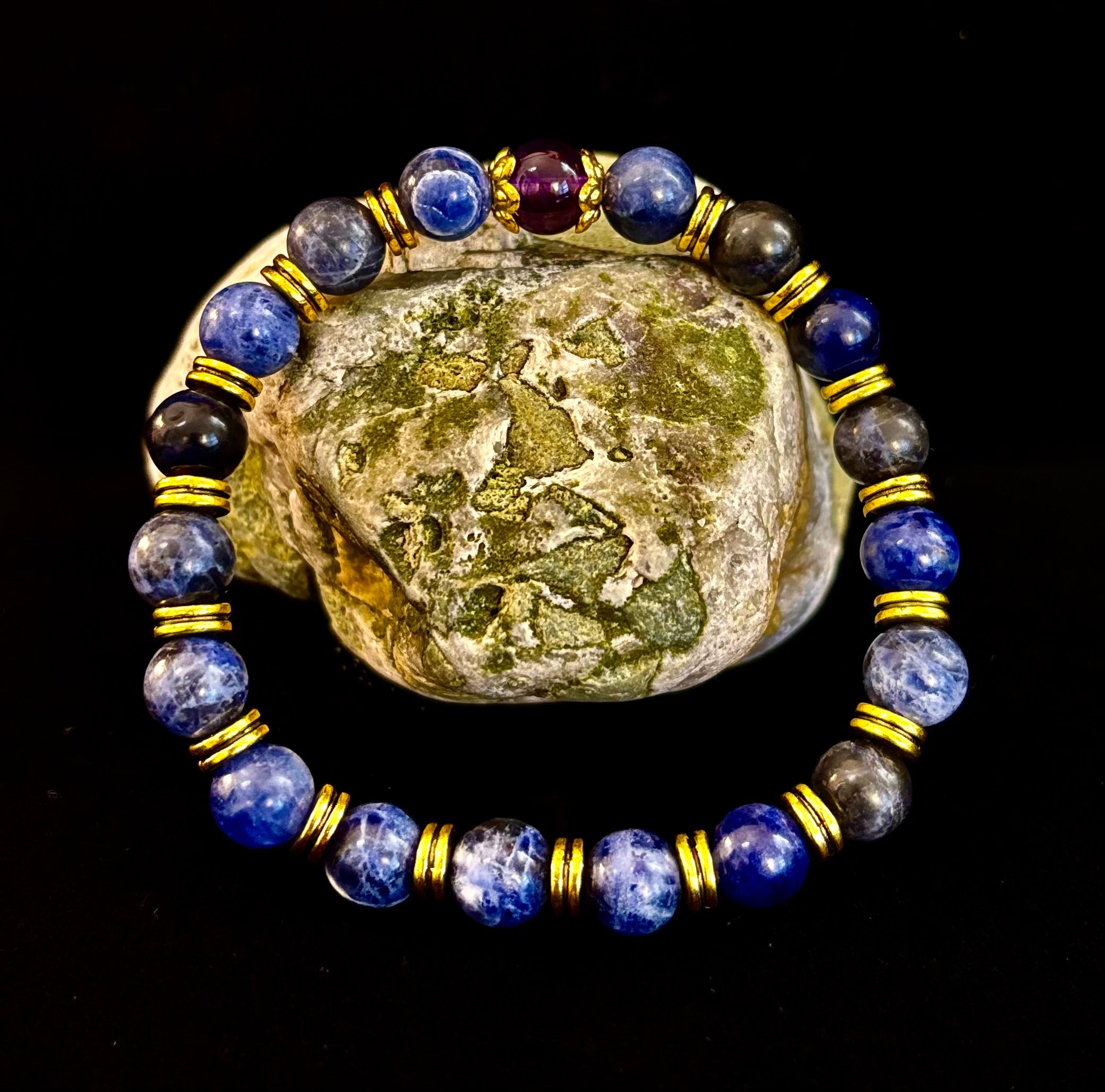 Reiki-Infused ANXIETY SUPPORT Bracelet – Sodalite & Amethyst with Gold Accents