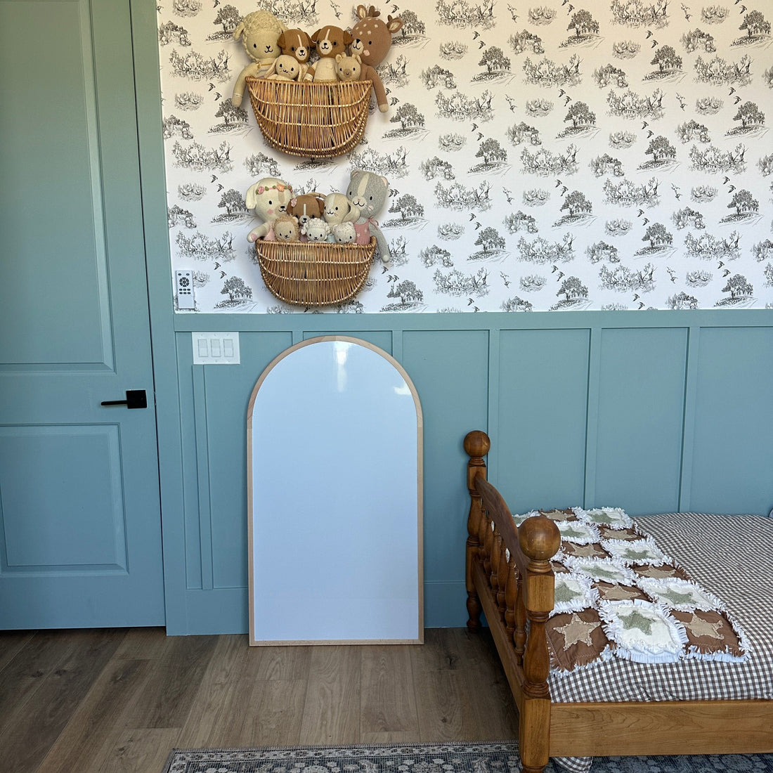 Ingalls wallpaper in white and charcoal-gray with a traditional cottagecore pattern
