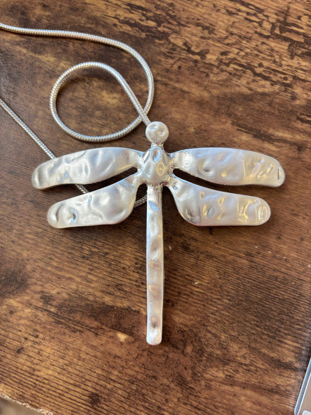 🐉 Dragonfly Pendant Necklace – Embrace Change, Fly Fierce