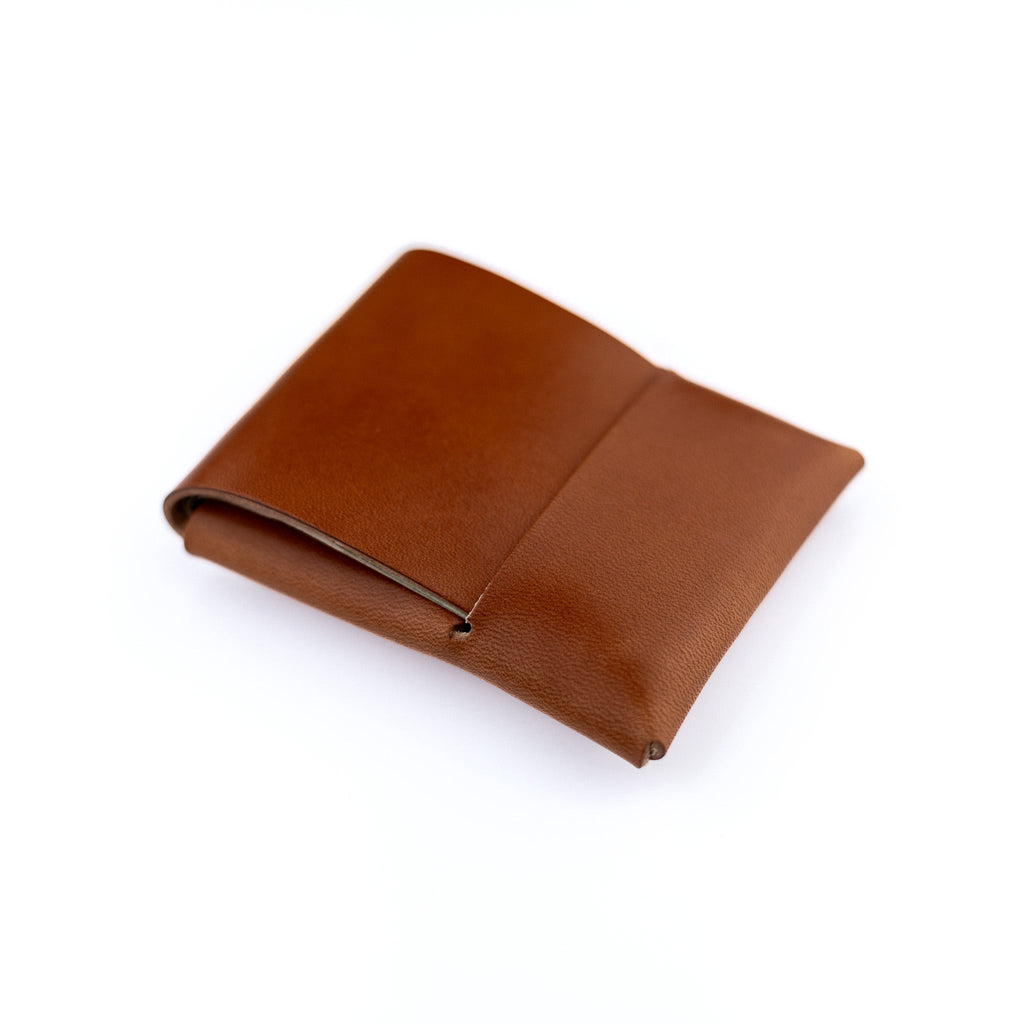 The Franklin Minimalist Full-Grain Leather Wallet in Brown