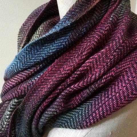 Cabito Wool Color Pool Woven Scarf Kit for Artisanal Crafting