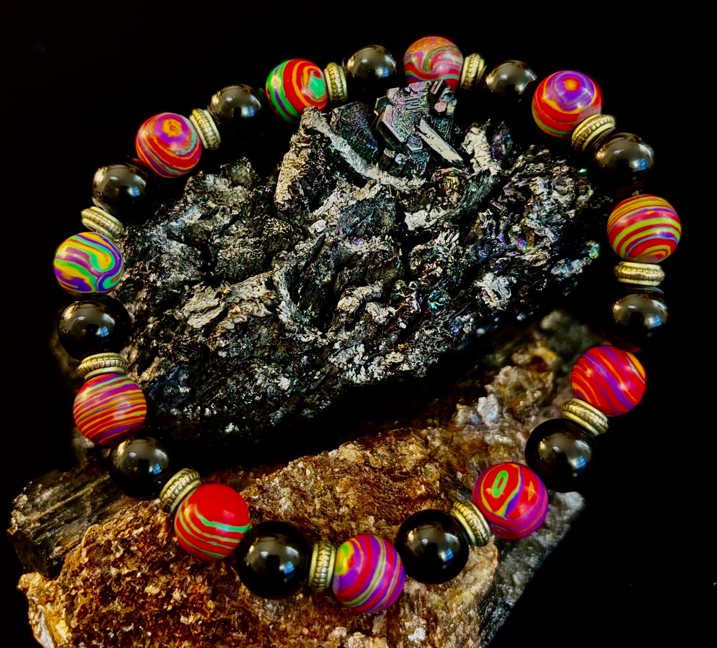 Corazón Collection Bohemian Mixed Metal Stretch Bracelet