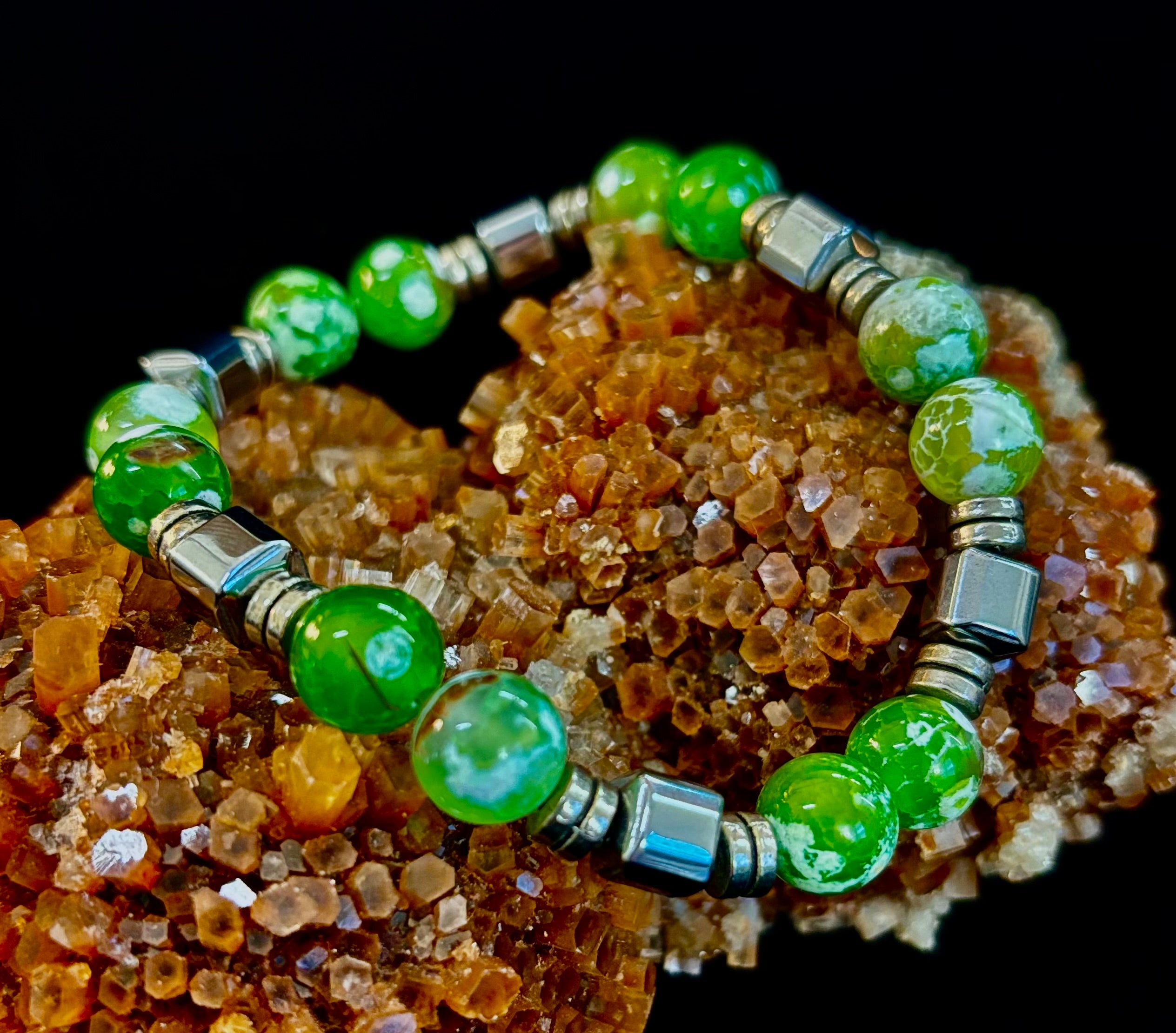 Corazón Collection Bohemian Mixed Metal Stretch Bracelet