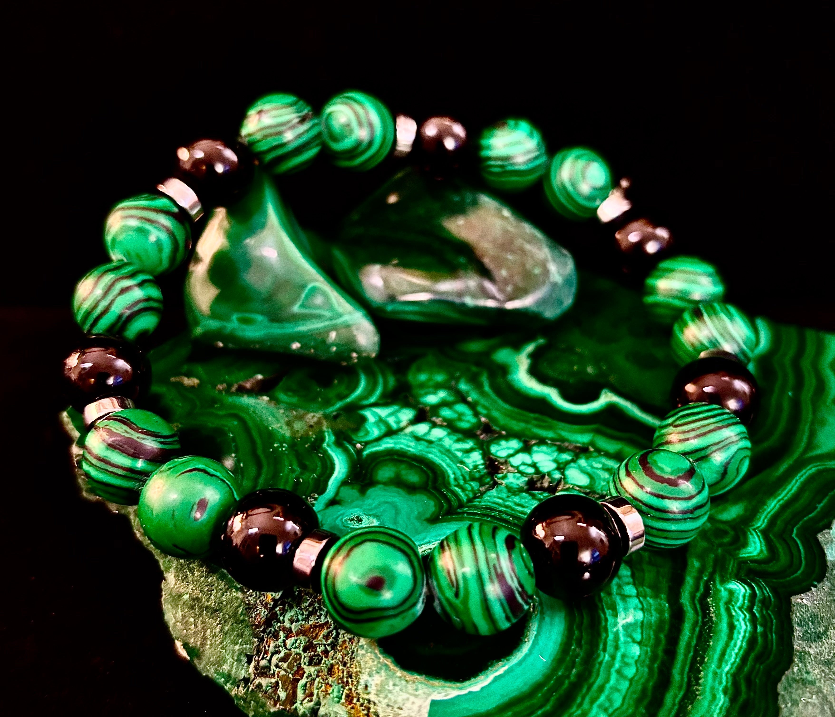 Corazón Collection Bohemian Mixed Metal Stretch Bracelet