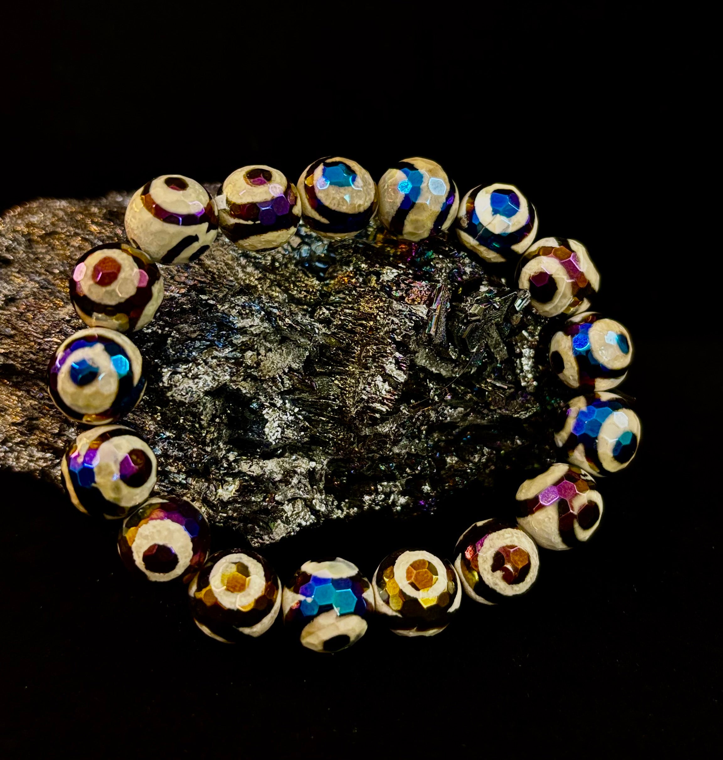 Mexican Agate Evil Eye Beaded Bracelet — 12mm Natural Stone