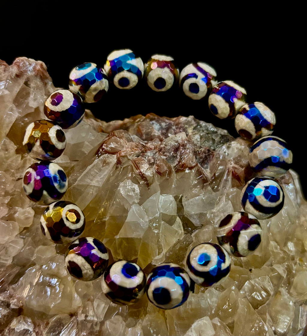 Mexican Agate Evil Eye Beaded Bracelet — 12mm Natural Stone