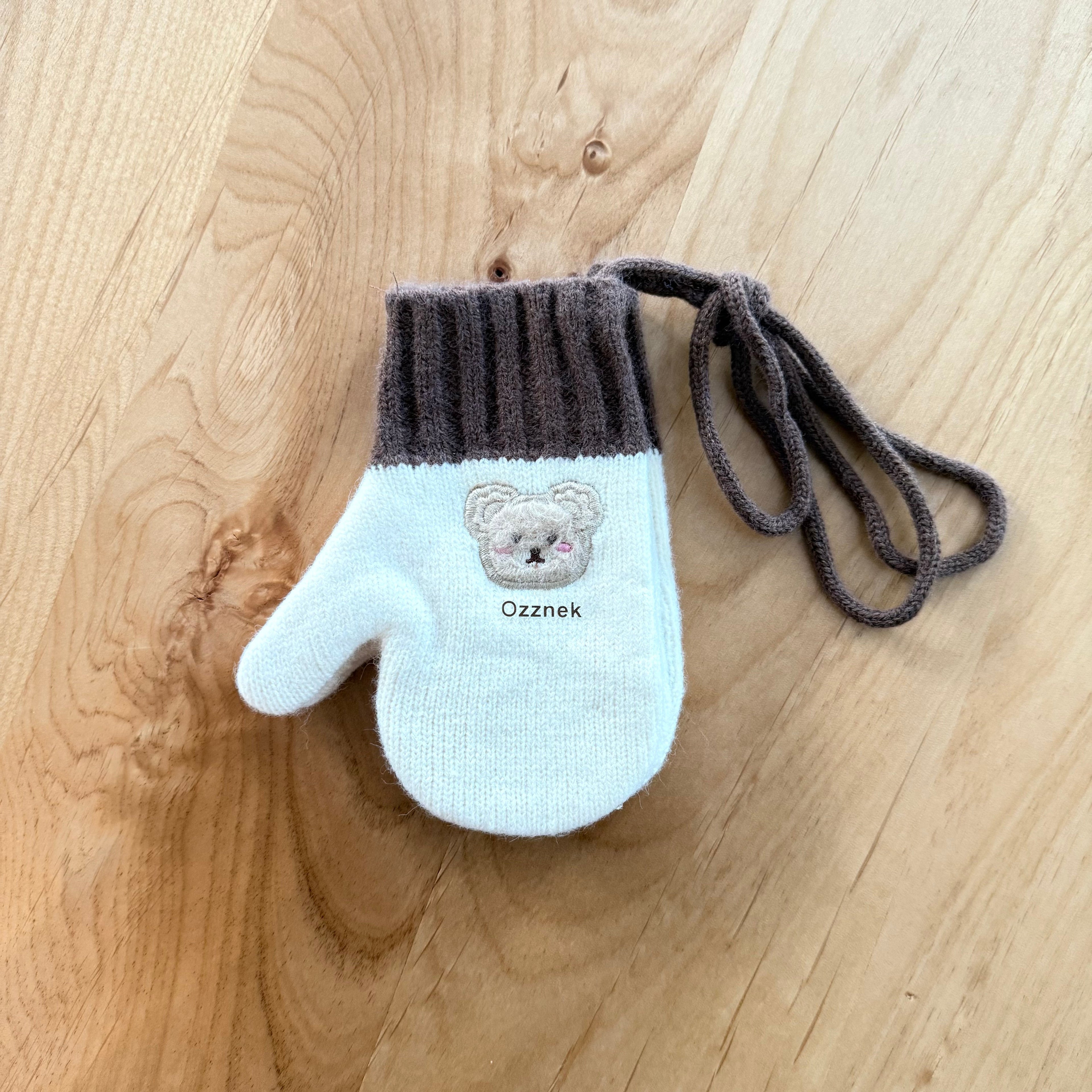 Kids Winter Gloves with String Connector – Warm & Soft