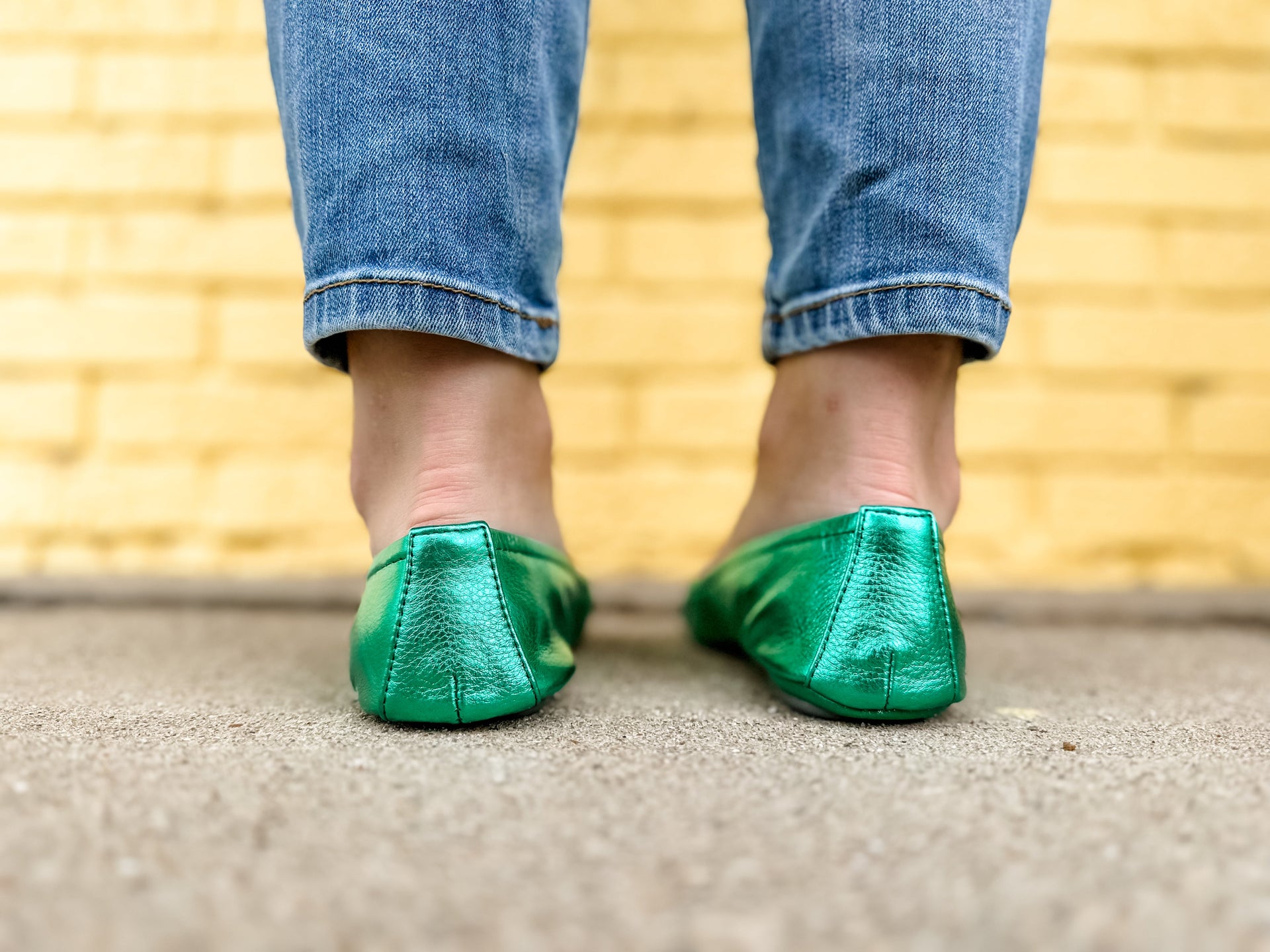 Women's Emerald Foil Ballet Flats Comfortable Slip-On Shoes - Image 9
