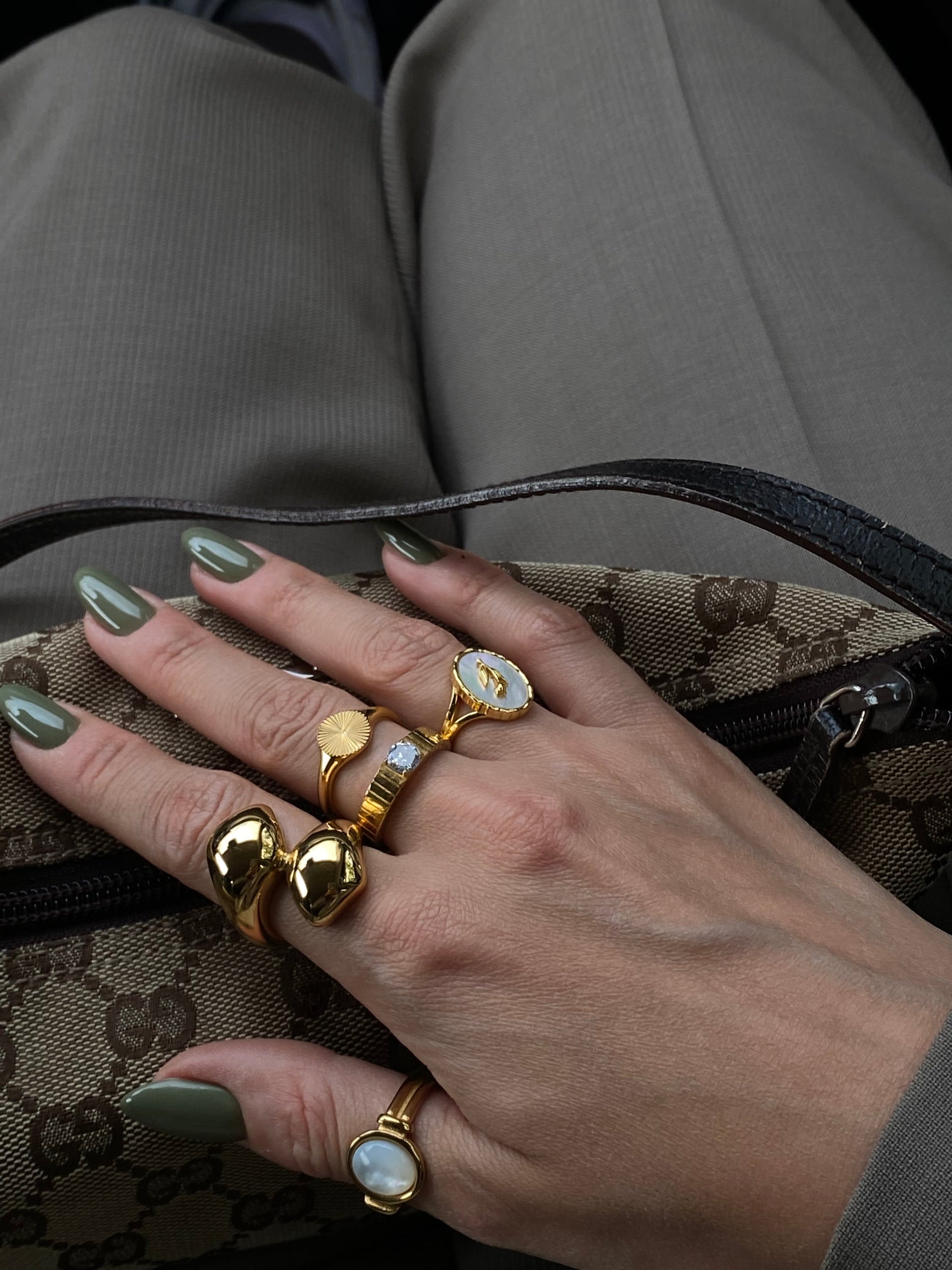 MARTHE CHARM RING