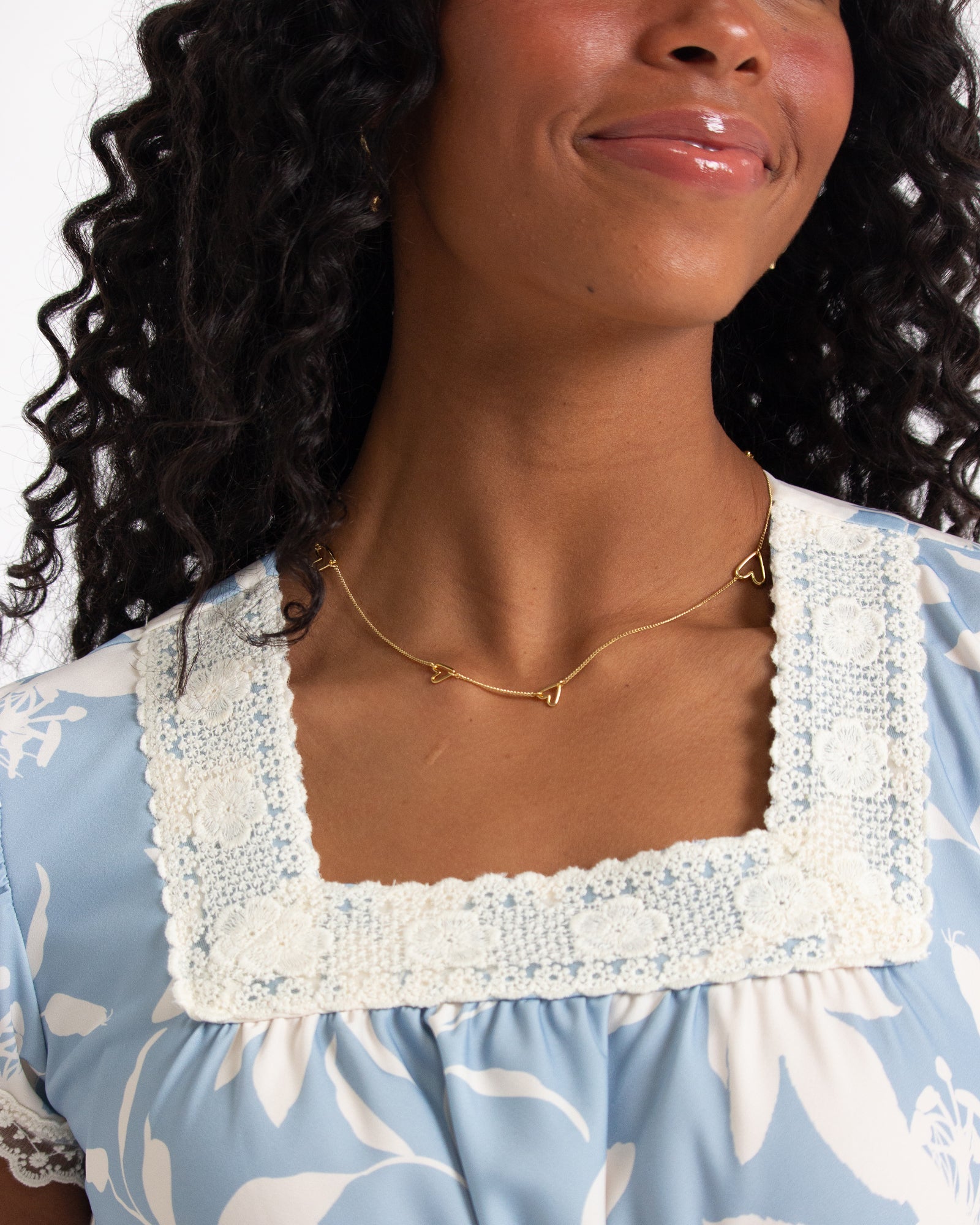 In Bloom Floral Midi Dress with Puff Sleeves and Lace Trim - Image 5