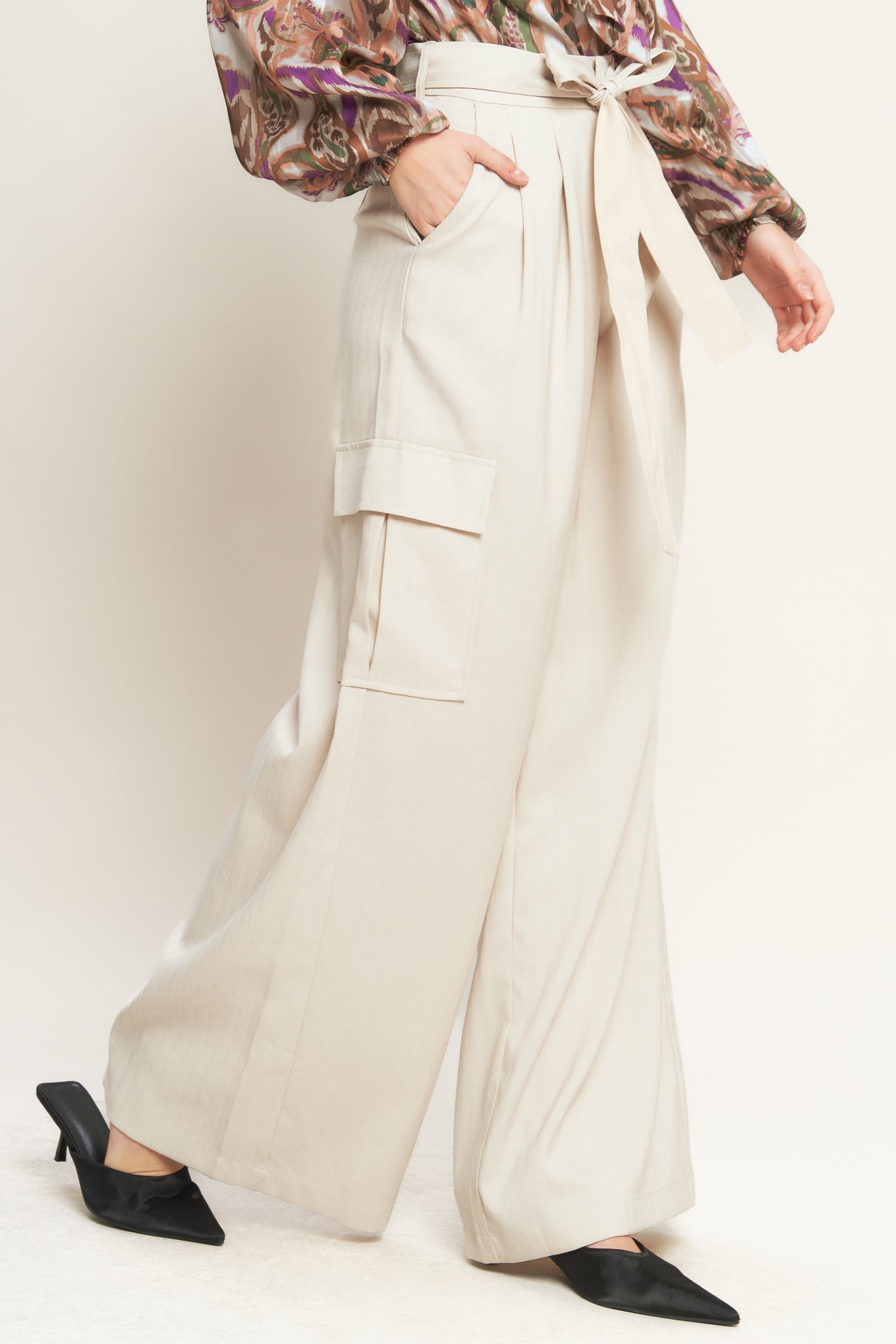 Beige Wide Leg Cargo Pants with Tie Waist and Pleat Detail - Image 4