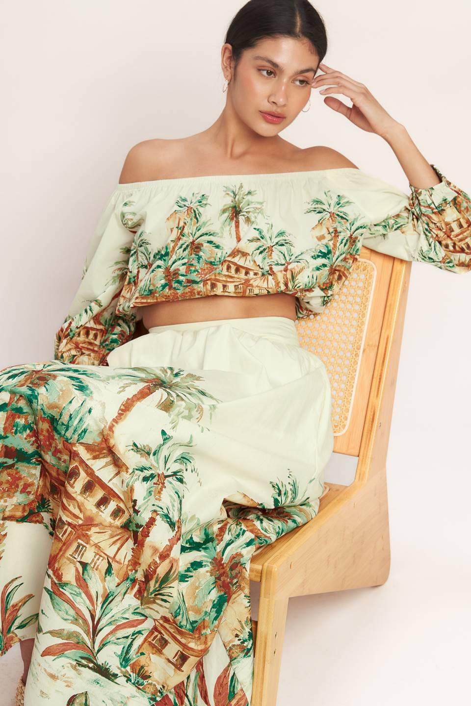 Printed Off-Shoulder 3/4 Sleeve Woven Crop Top for Women