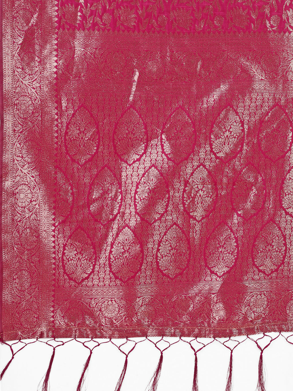 Magenta Lichi Silk Saree with Matching Blouse