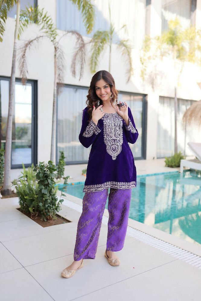Purple Velvet Kurta Set with Zari, Sequins & Thread Embroidery