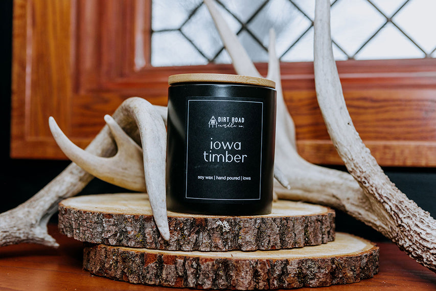 Iowa Timber Soy Wax Candle with Eucalyptus and Pine Scent - Image 3