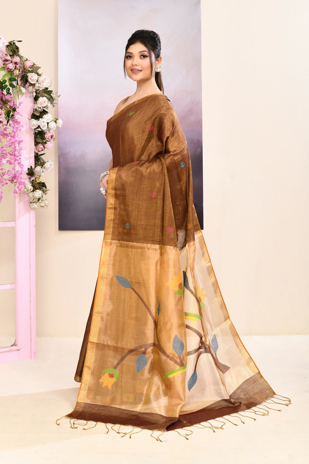 Brown Embellished Tissue Jamdani Saree with Elegant Finish