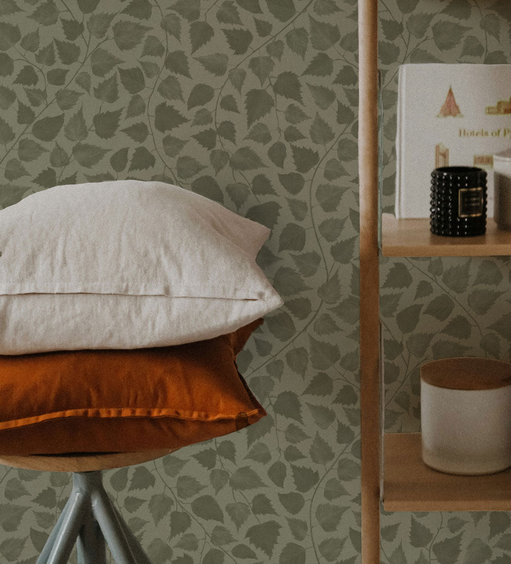Iveline Floral Removable Wallpaper in Blue, Beige and Green