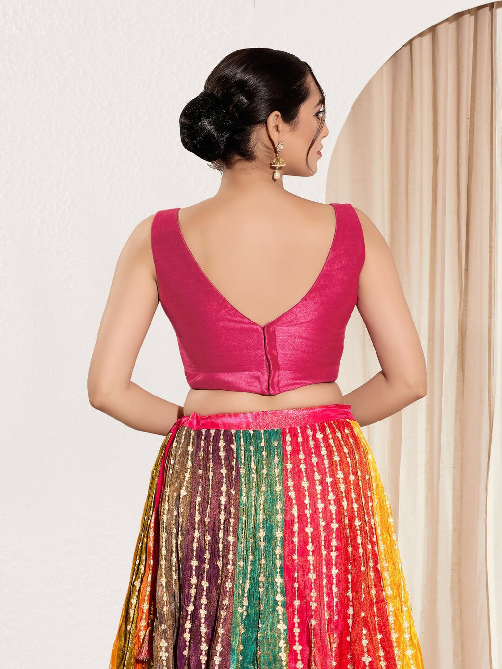 Pink Mulberry Silk Round Neck Sleeveless Padded Blouse