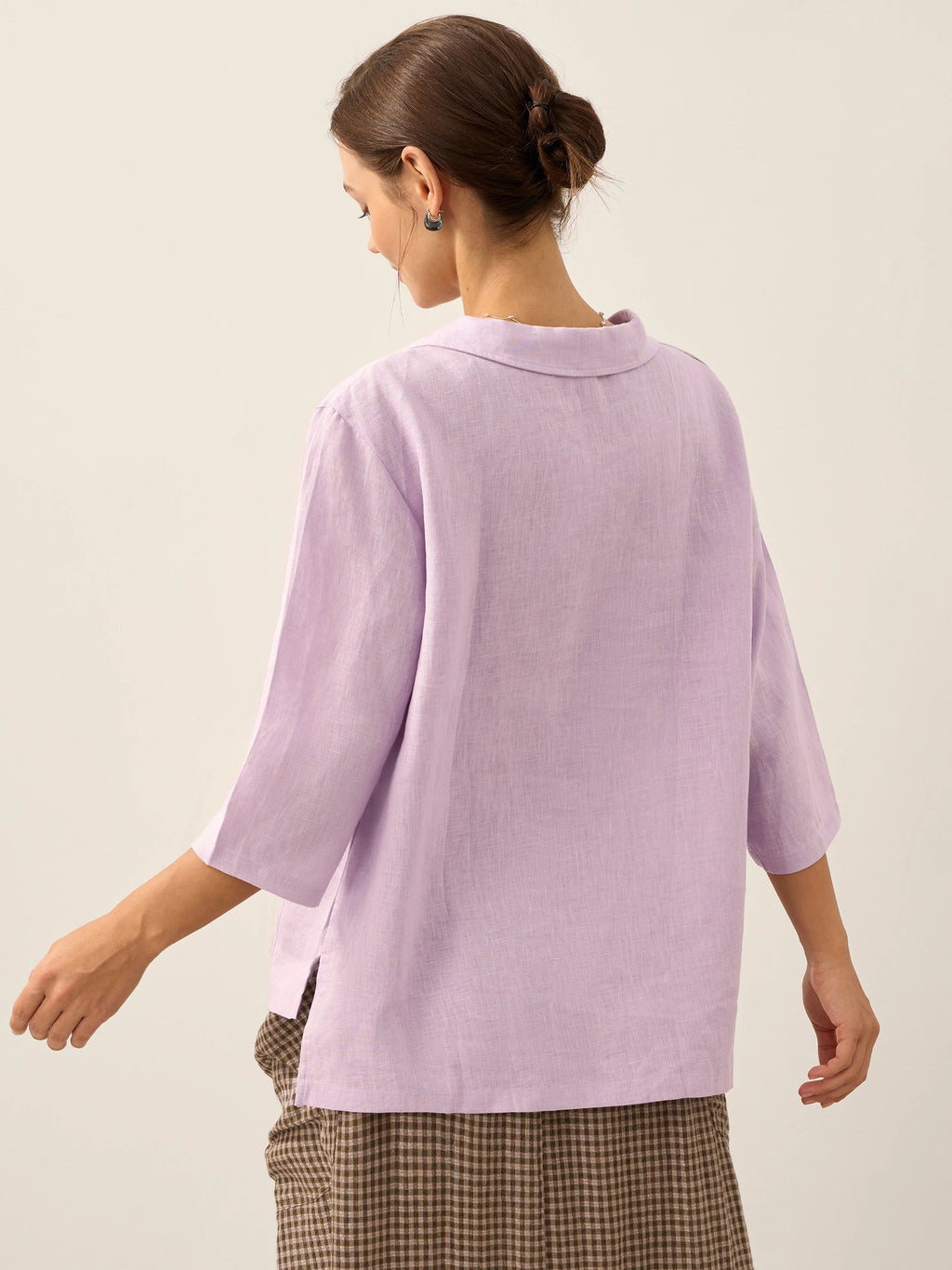 Jade Linen V-Neck Half Sleeve Top