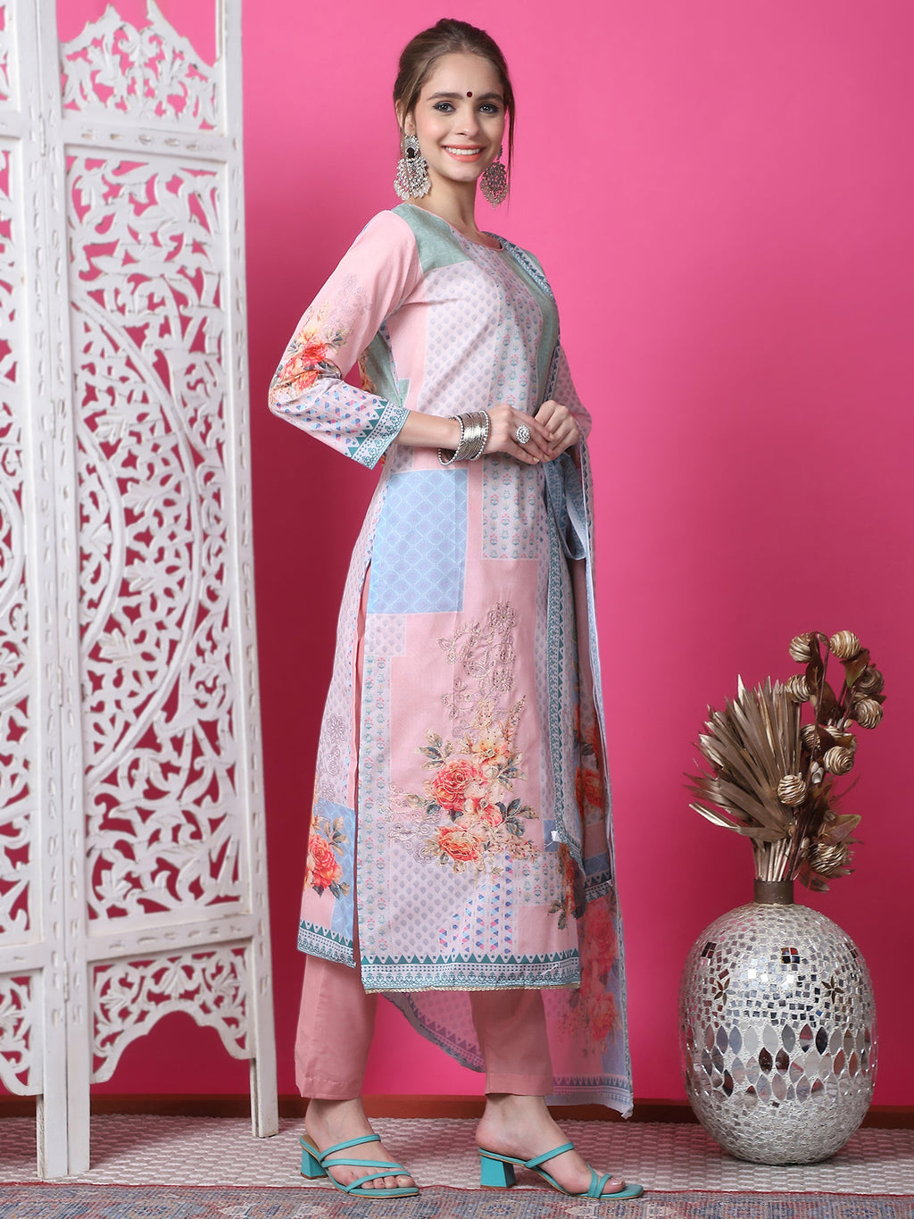 Multicolor Cotton Geometric Print Kurta Set with Jari & Crystal