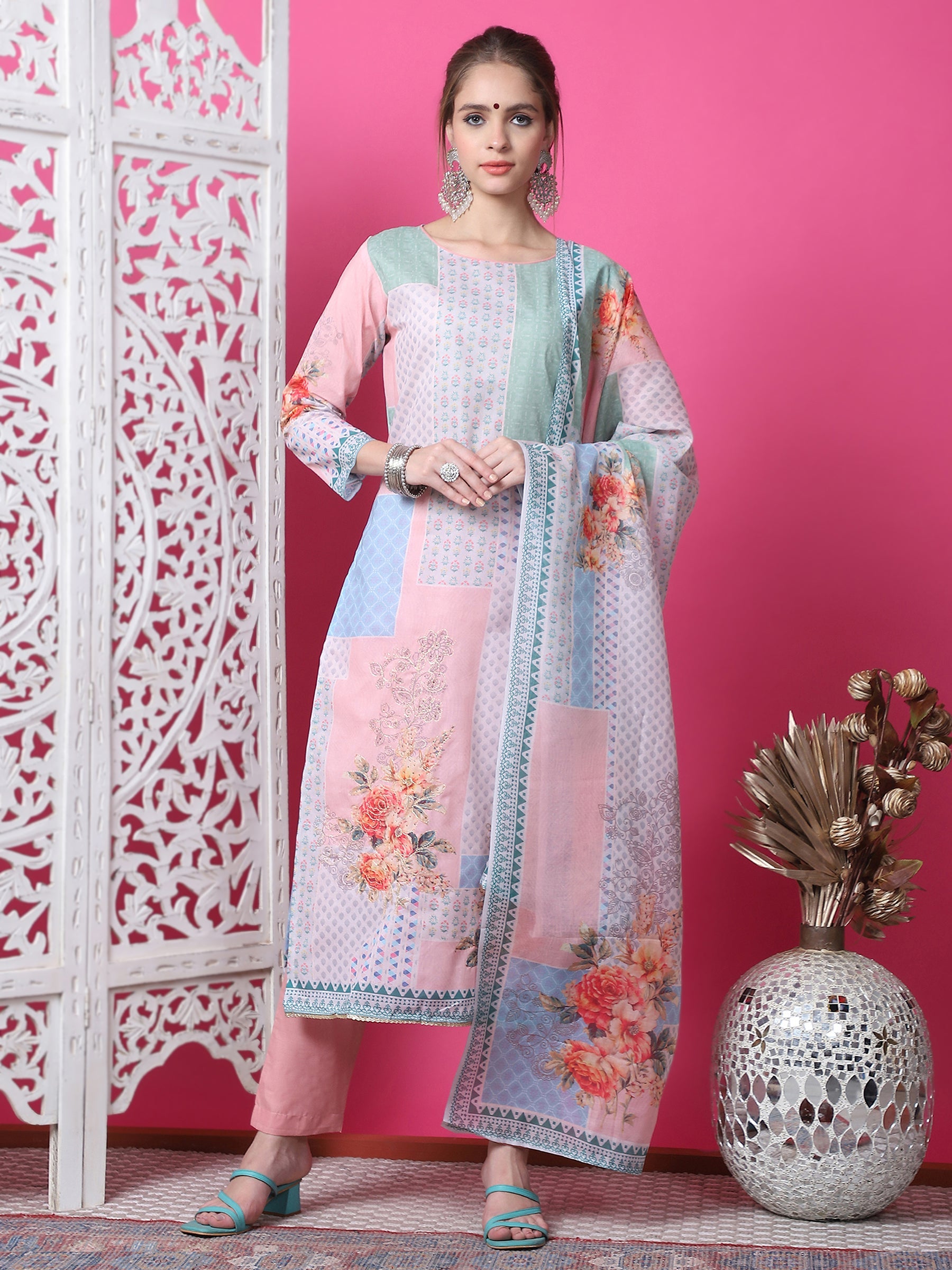 Multicolor Cotton Geometric Print Kurta Set with Jari & Crystal