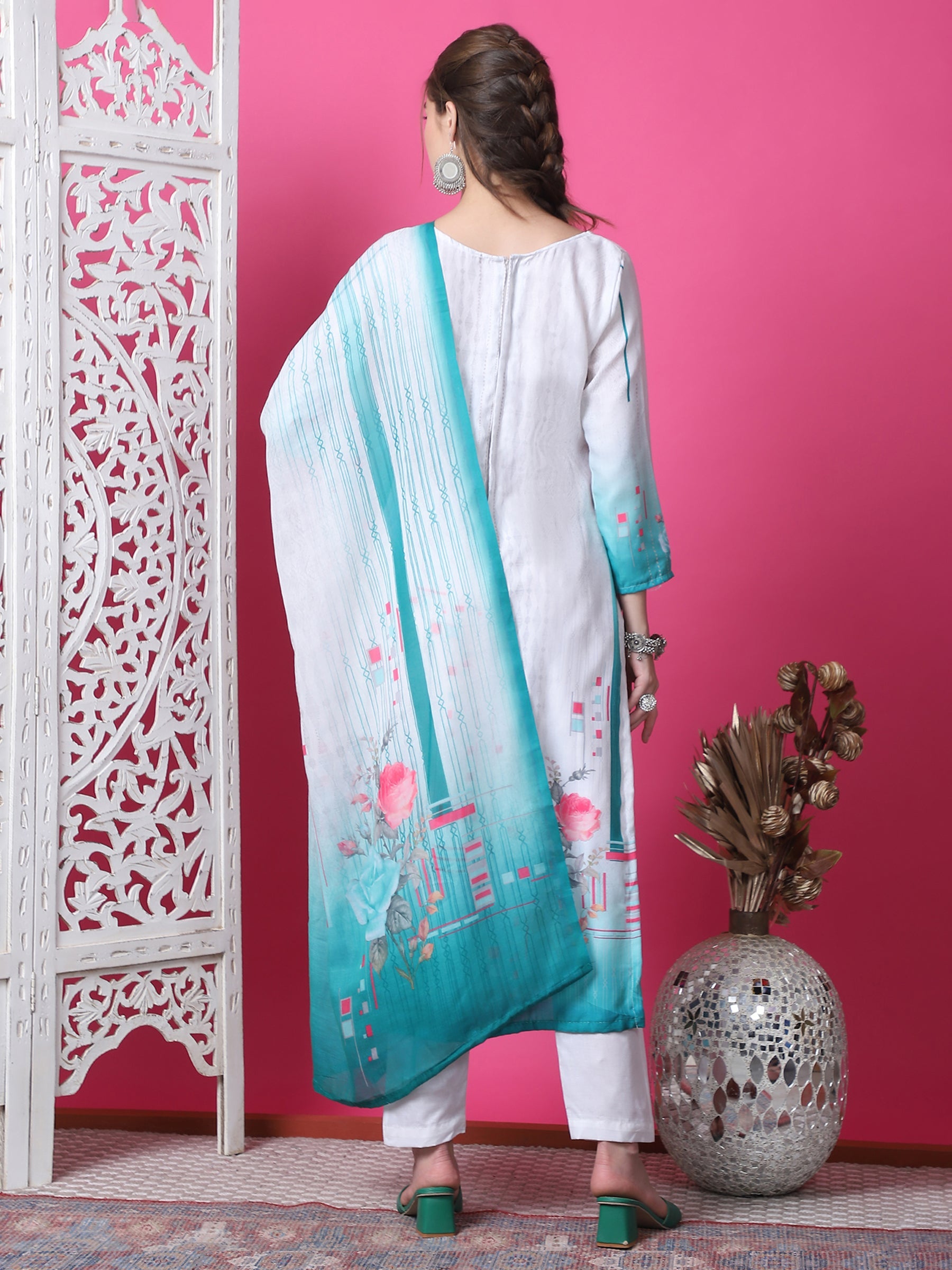Geometric Print Cotton Kurta Set with Jari and Crystal Details
