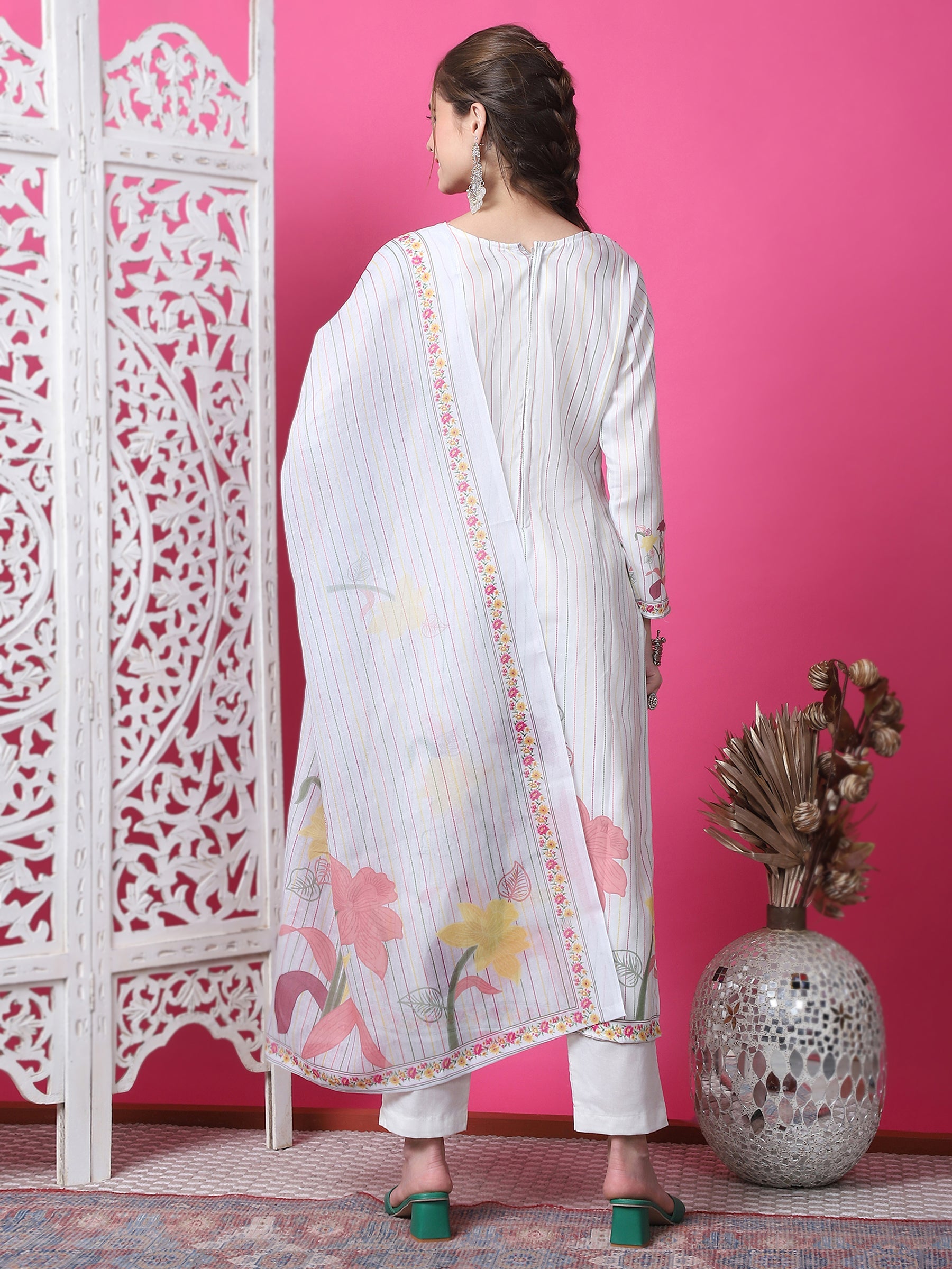 Off White Cotton Geometric Print Kurta Set with Jari and Crystal