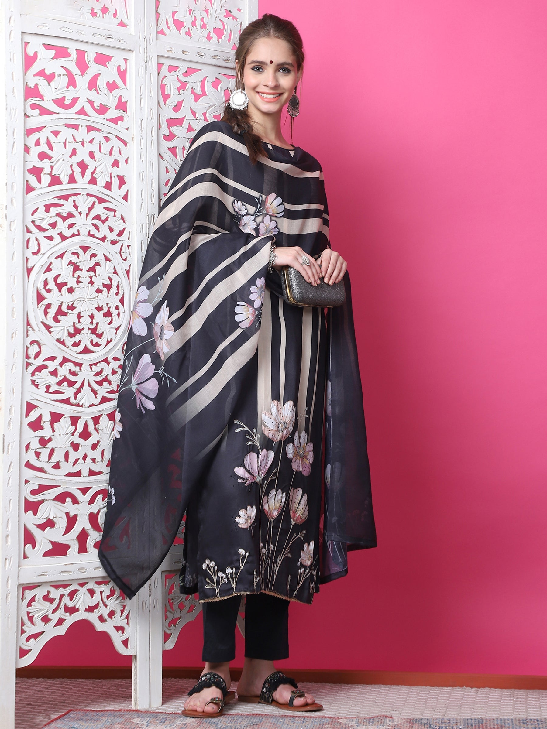 Black Cotton Geometric Print Kurta Set with Jari and Crystal