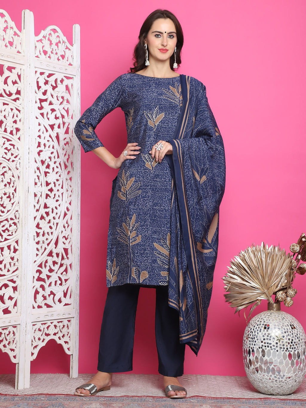 Navy Blue Muslin Floral Print Kurta Set with Jari & Crystal Work
