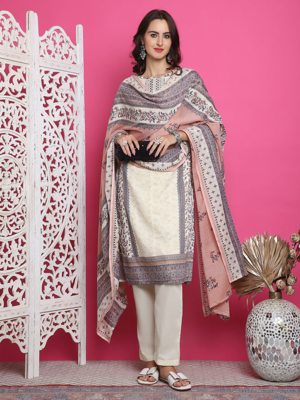 Women's Cream Cotton Floral Print Kurta Set with Resham Embroidery