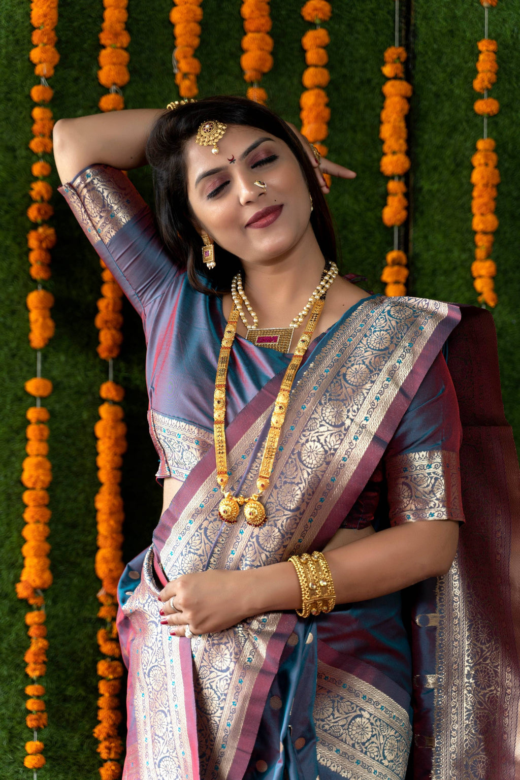 Grey Handloom Banarasi Silk Saree with Zari Woven Motifs