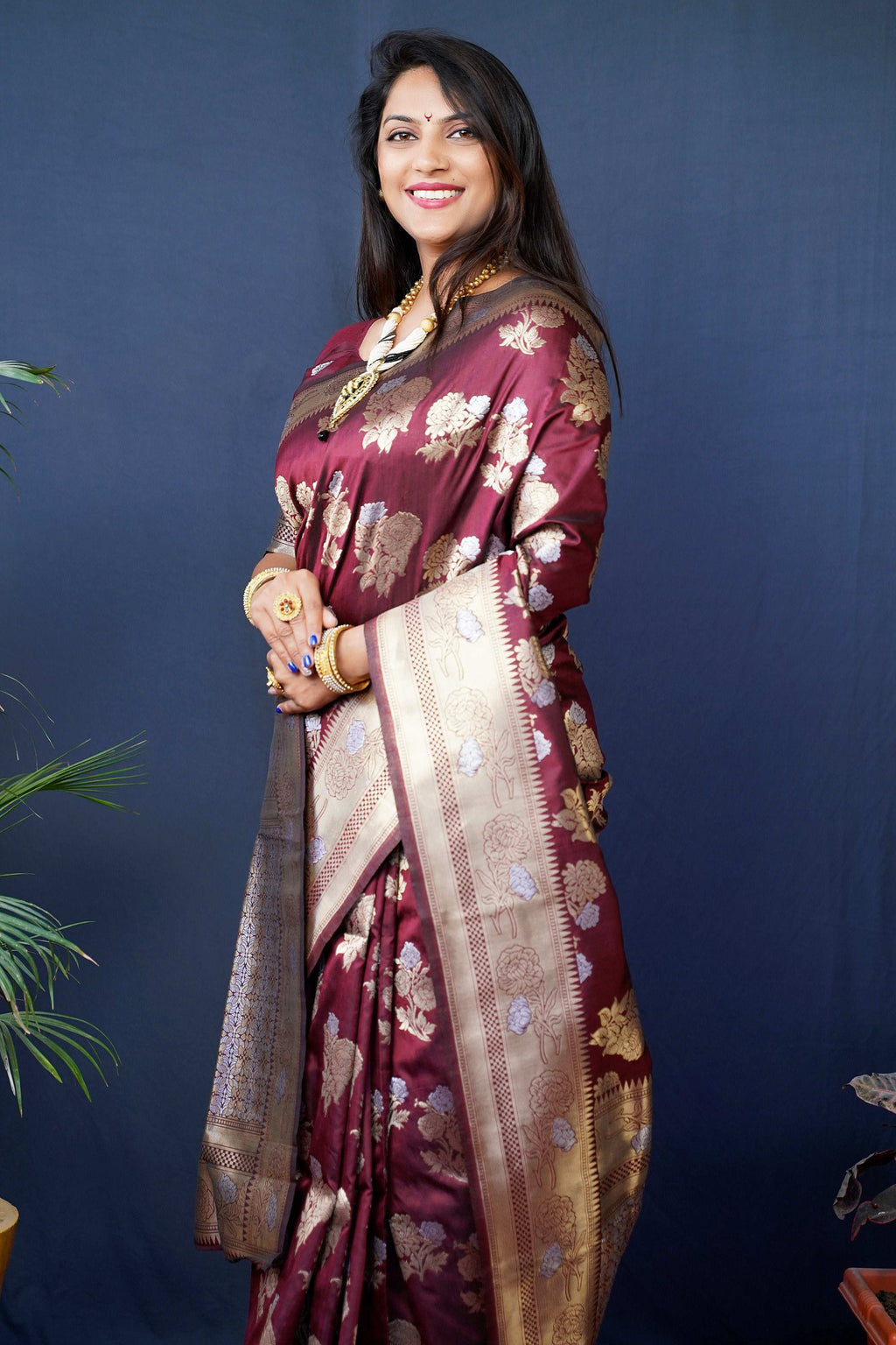 Jyoti Fashion Women's Maroon Handloom Banarasi Silk Zari Woven Saree with Blouse