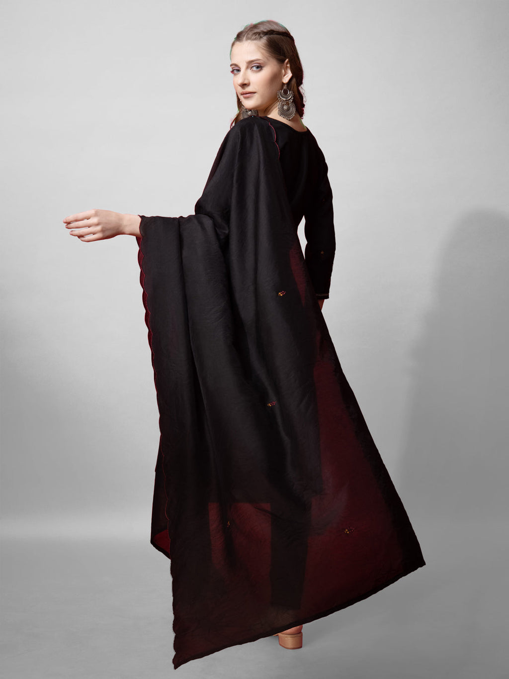 Women's Black Cotton Blend V-Neck Embroidered Straight Kurta Set