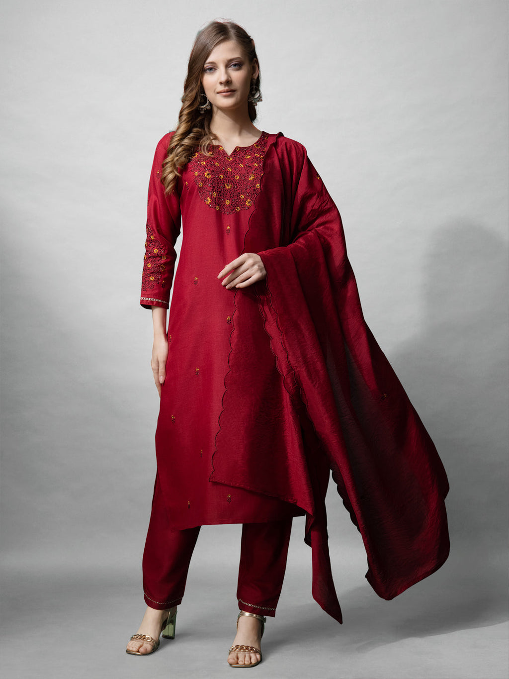 Maroon Cotton Blend Straight Kurta with embroidery and 3/4 sleeves