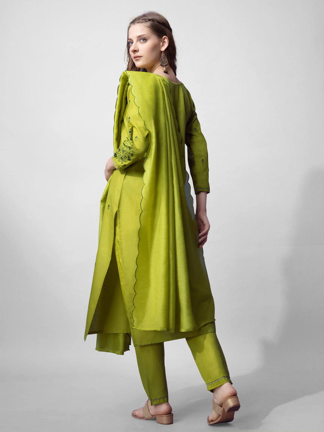 Parrot Green Cotton Blend V-Neck Embroidered Kurta Set