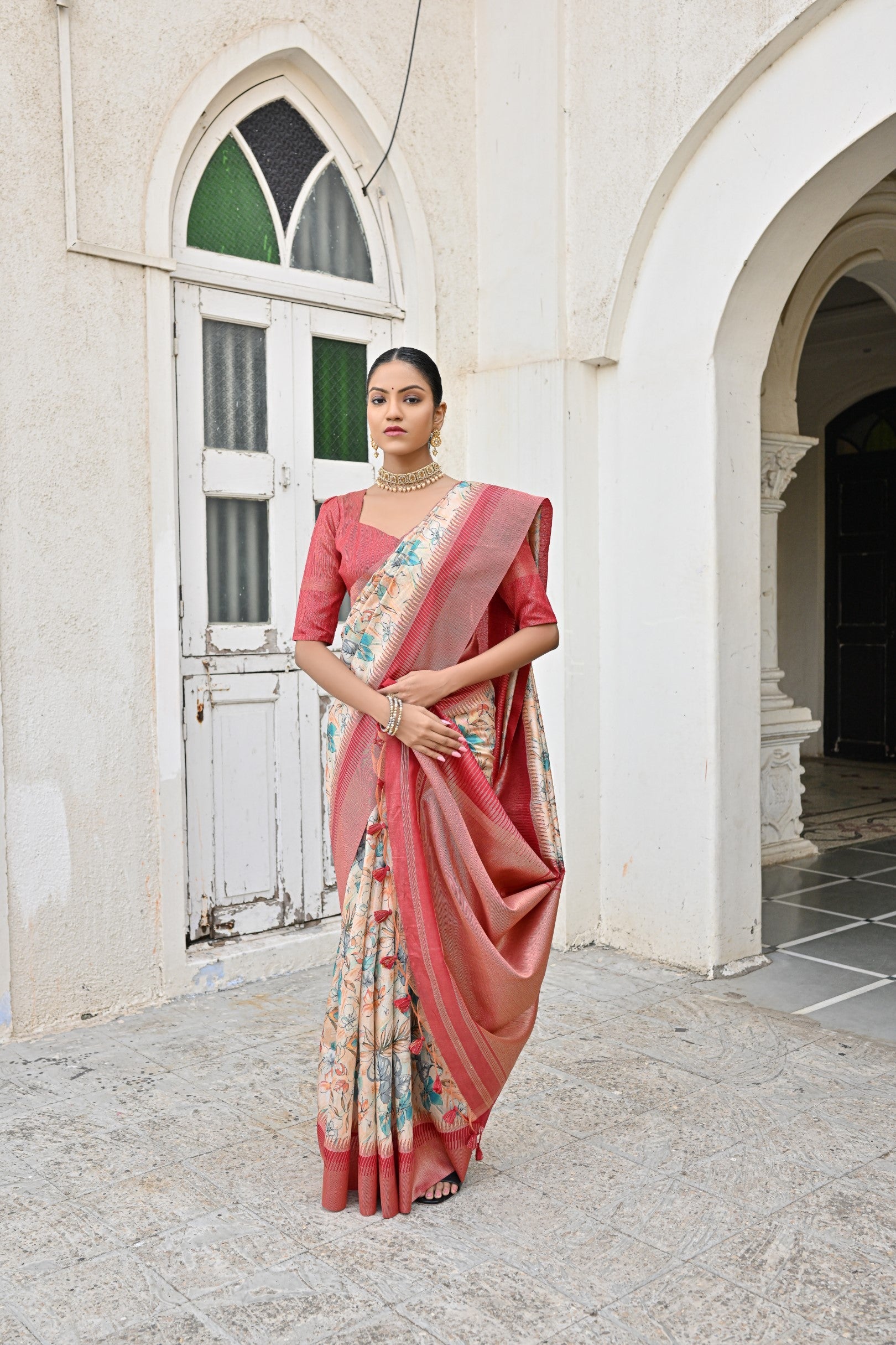Firozi Tussar Silk Zari Woven Floral Traditional Saree