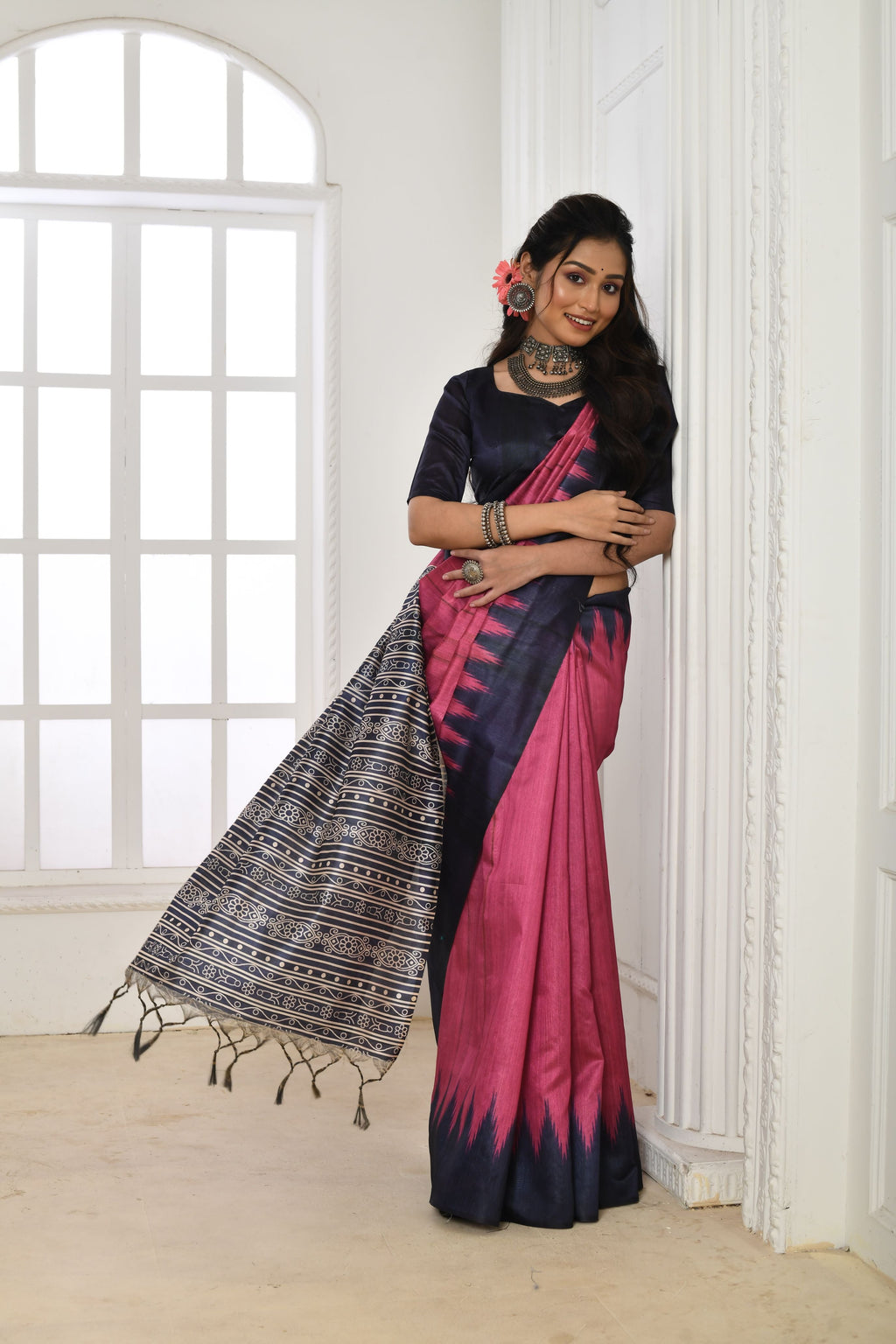 Women's Pink Soft Tussar Silk Saree with Temple Border
