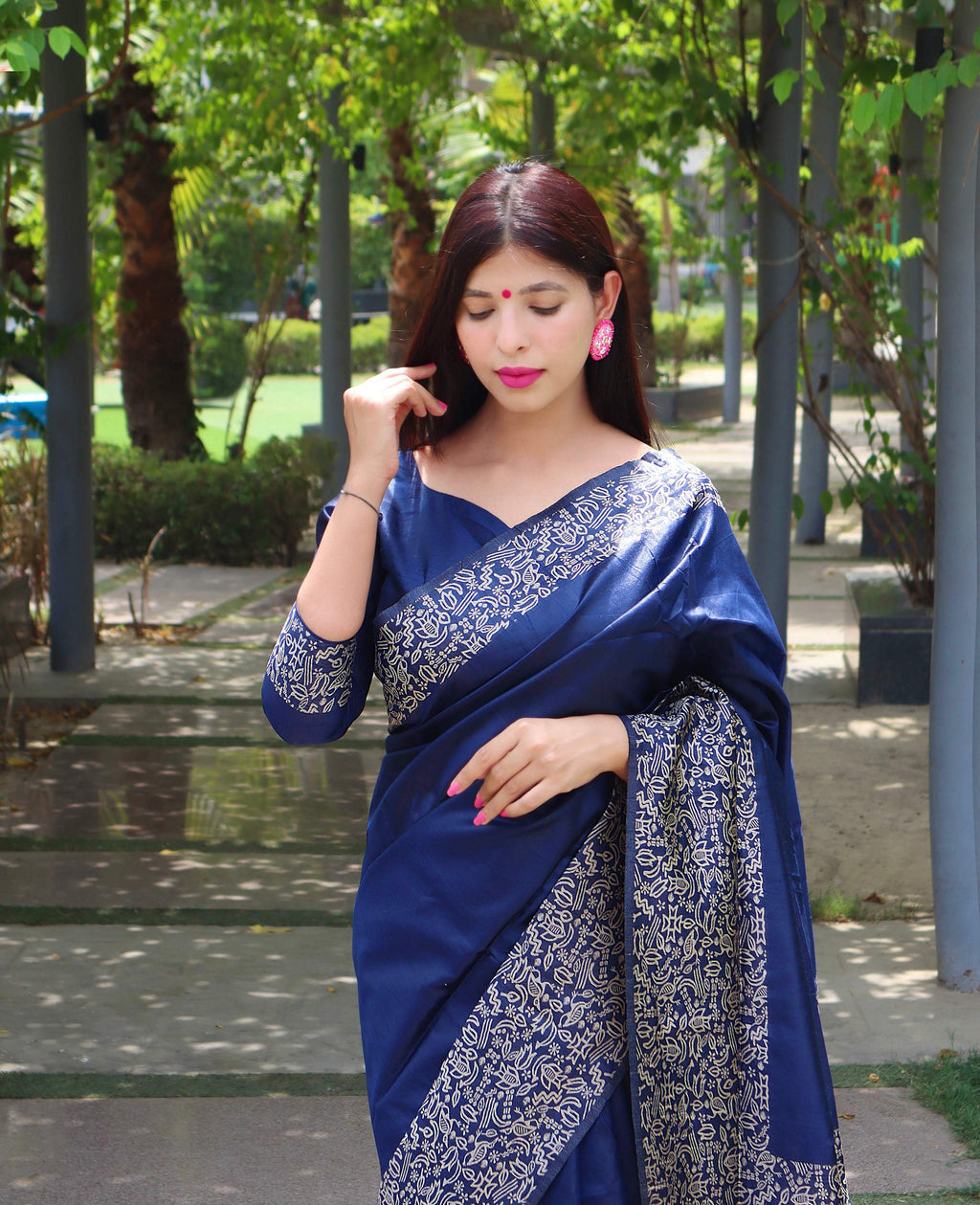 Blue Handloom Raw Silk Saree with Printed Border and Blouse Piece