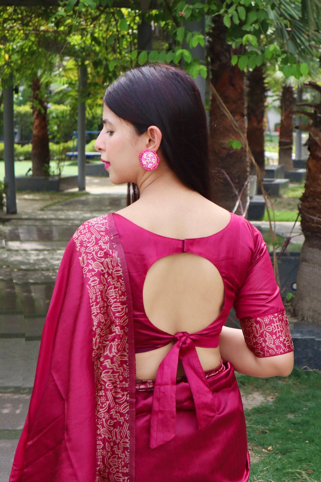 Women's Pink Handloom Raw Silk Saree with Printed Border & Blouse