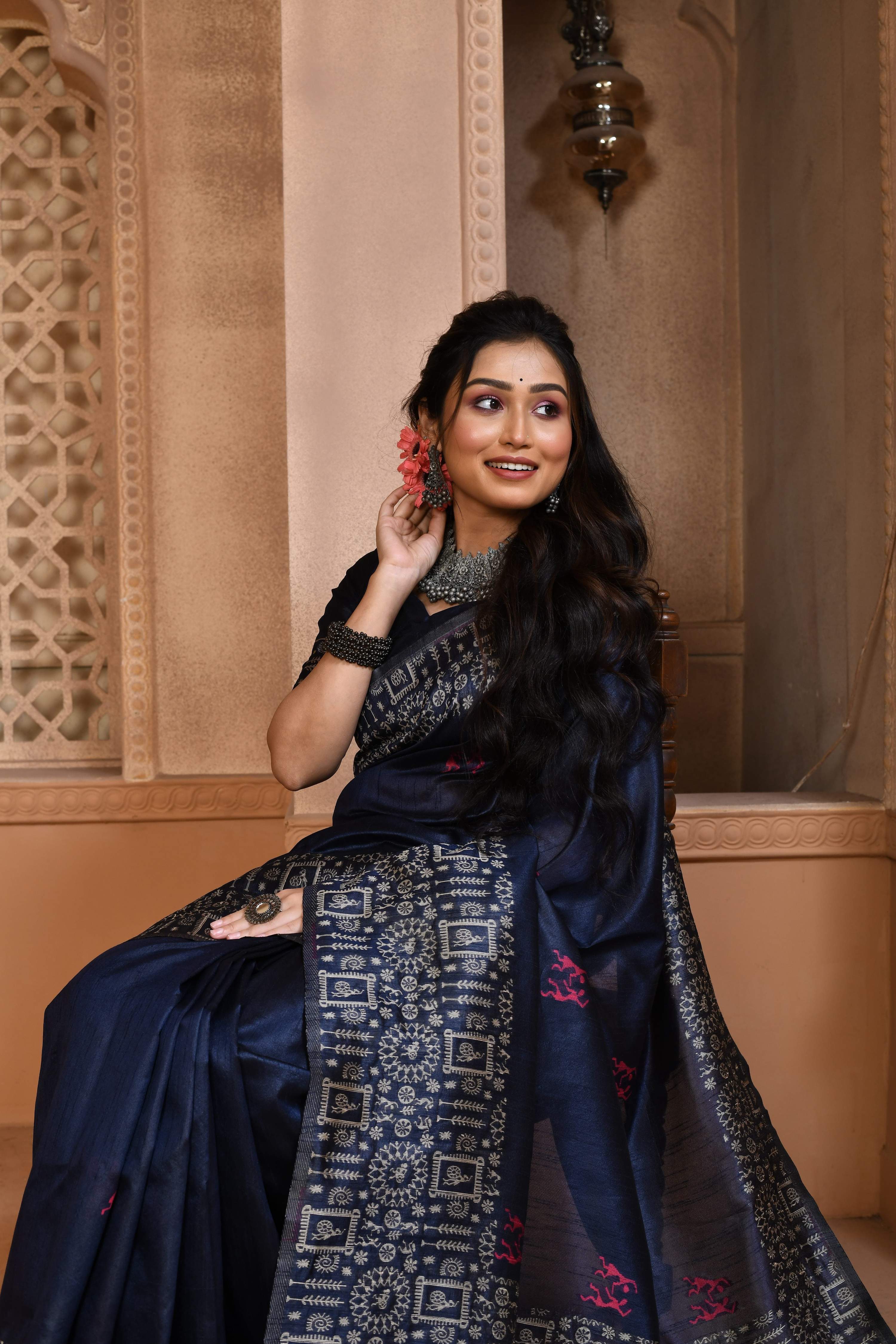 Navy Blue Handloom Raw Silk Saree with Weaving Pallu & Blouse